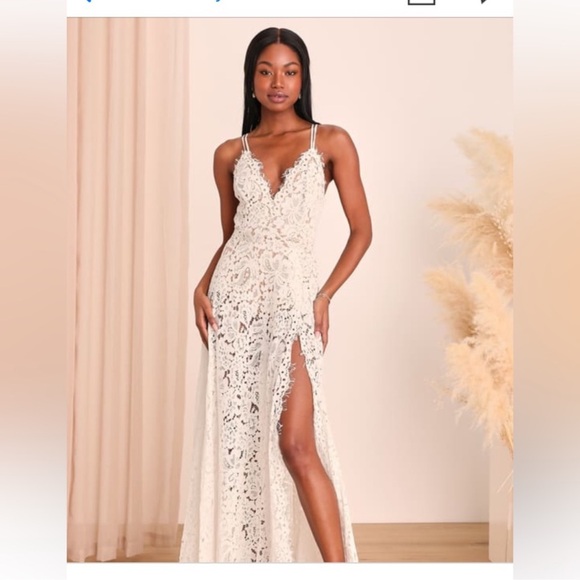 Elegant Lace White Dress - Picture 1 of 6